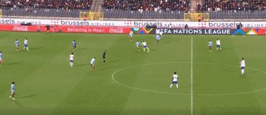 1728948096101001300.gif 比法点球.gif