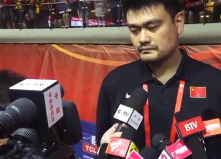 世界杯-姚明：目标不该只是拿奥运门票 该扛的压力我来扛